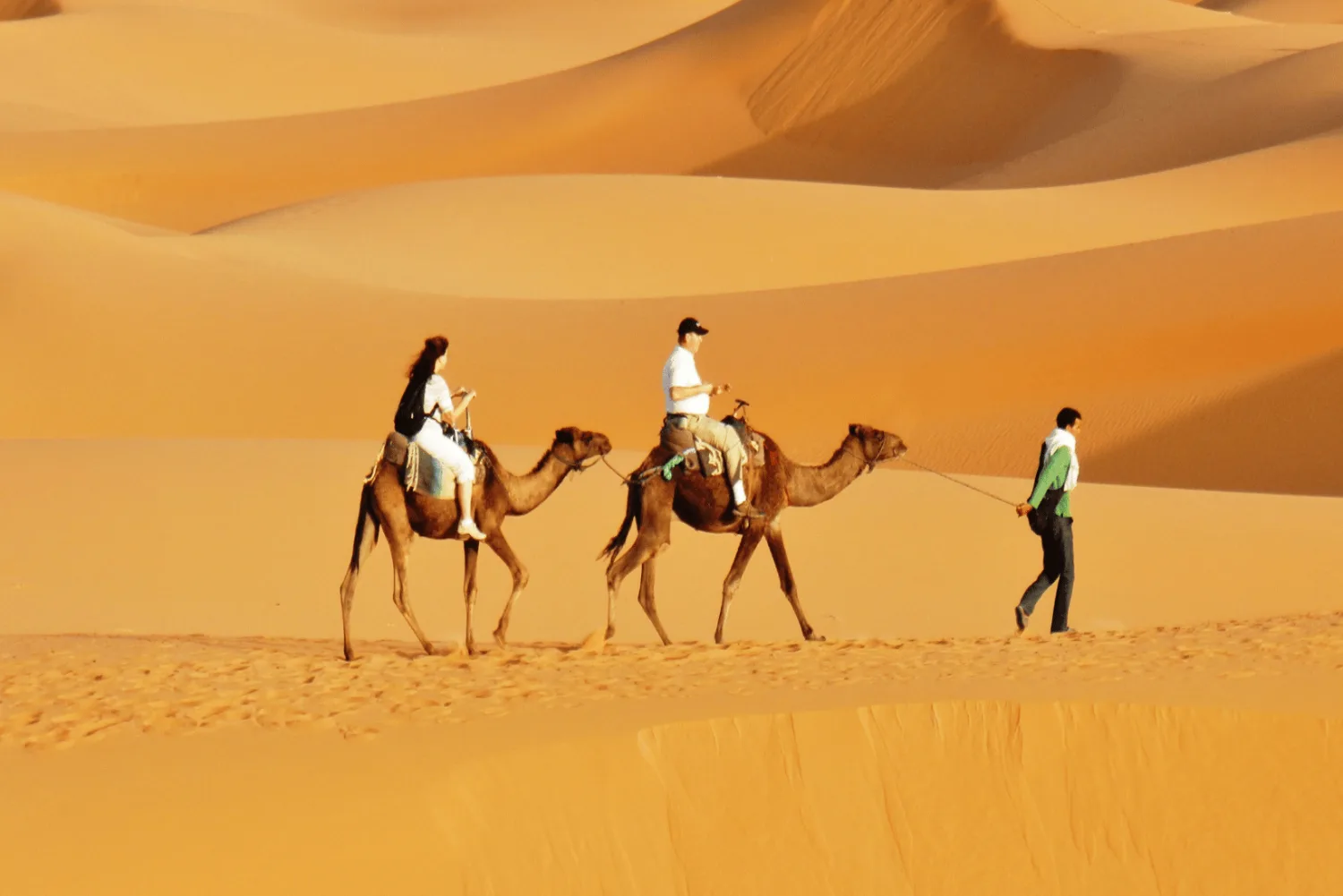 VIAJE DE 8 DÍAS DE MARRAKECH A FEZ PASSANDO POR EL DESIERTO